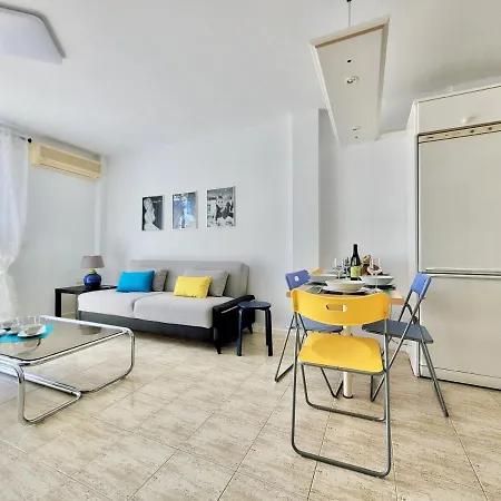 Playa Arena Apartment *